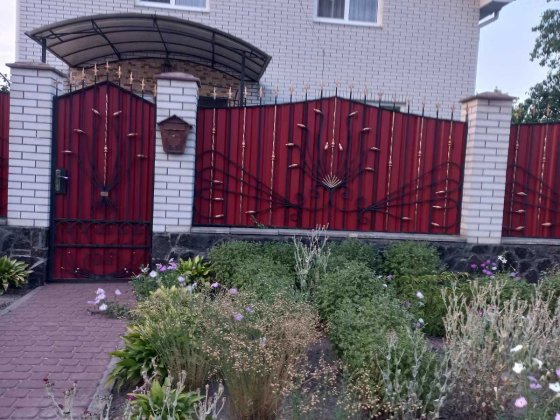 Продаж великого, сучасного будинку. Черкаси