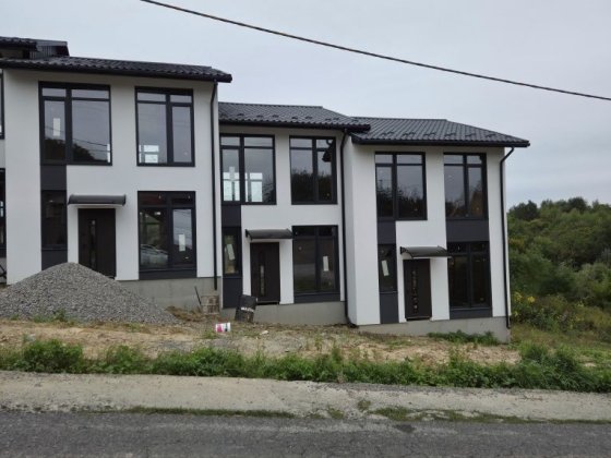 Джерельна котедж таунхаус Ужгород новобудова Ужгород