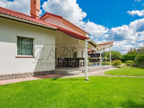 Продаж будинку з басейном, Осокорки , вул. Лугова , 7хв до м, Славутич Киев