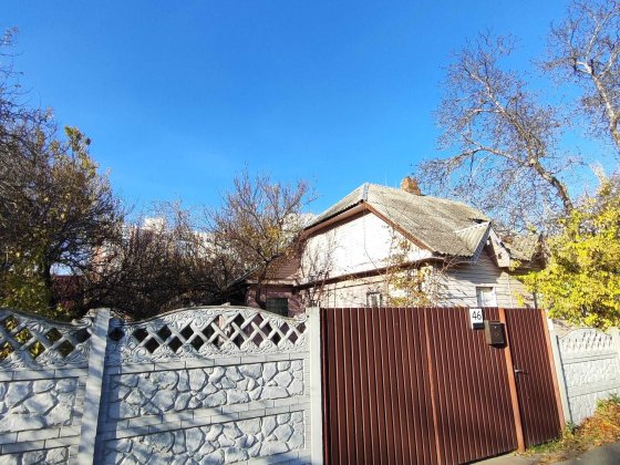 Приватний будинок в гарній локації р-н. 5 КУТІВ / SZ Чернигов