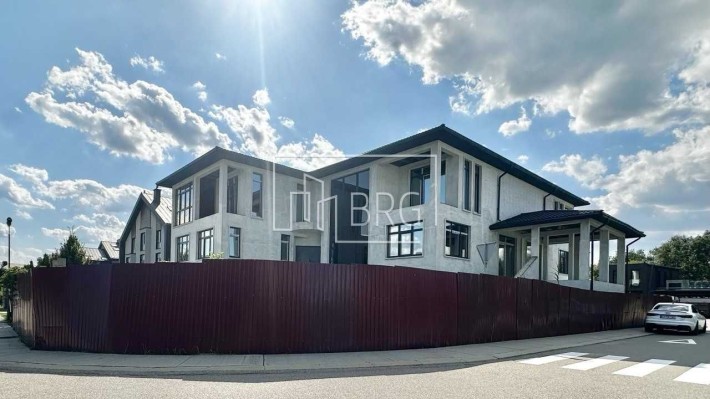 Продажа нового современного дома КГ Конык без комиссии - фото 1