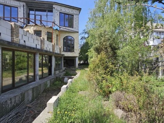 Продаж будинку преміум- класу на першій лінії Дніпра панорамний вид Киев