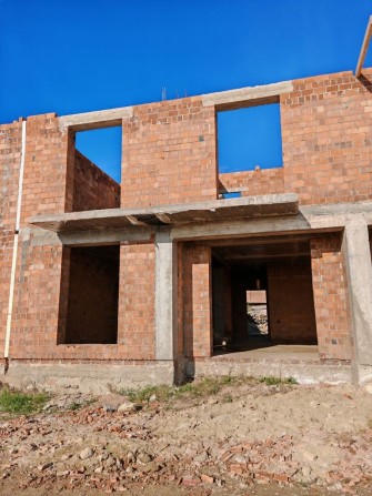 Продаються таун-хауси на етапі будівництва - фото 1