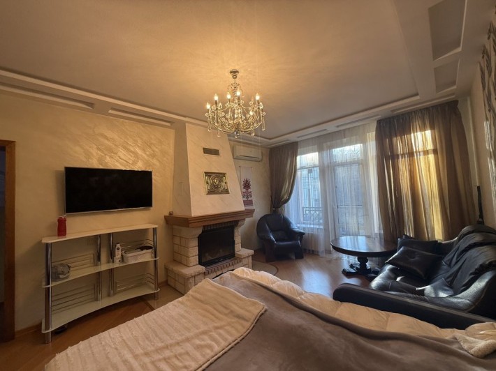 Продається таун хаус вул. Головна - фото 1