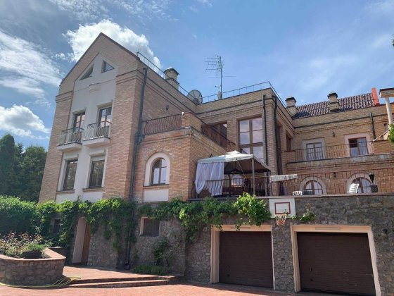 От хозяина без %. Шикарное имение 828 м2, 22 сотки. Ветряные Горы Киев