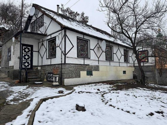 Частина будинку на вул. Успенського Чернигов