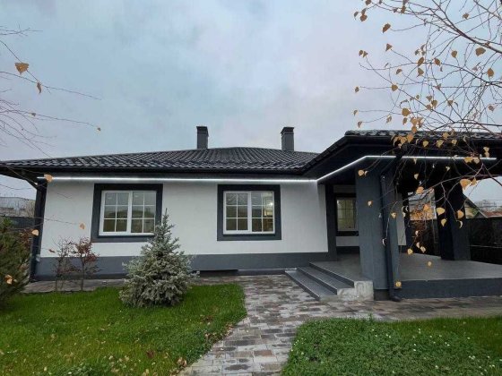 Приватний будинок 150 м2 на ділянці 10 соток / КИЇВ / ТРЦ Республіка Киев