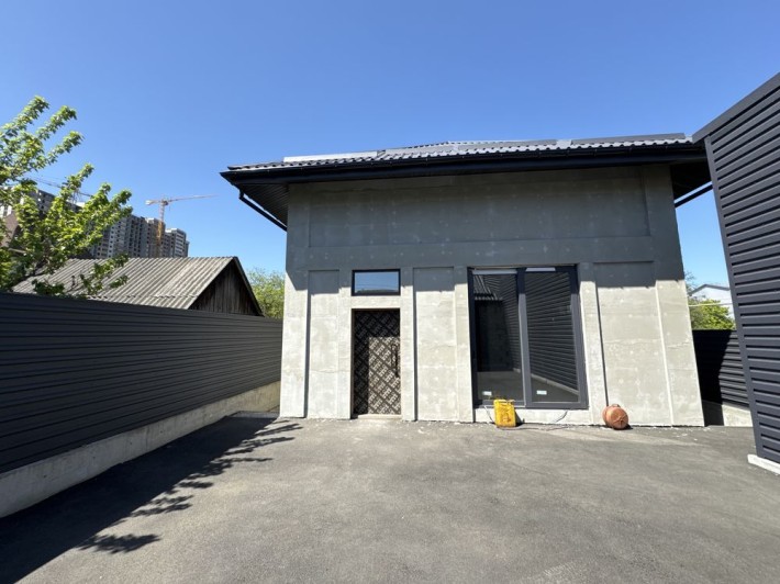 Продам котедж Метро Святошино 17 хв пішки. Вул. Улітіна. - фото 1