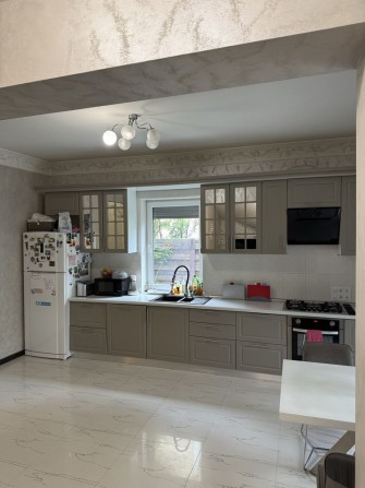 Продаж  будинку в Києві Караваєві дачі 120м2 з ремонтом - фото 1