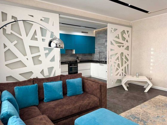 Просторий та стильний котедж на Боярці Ровно