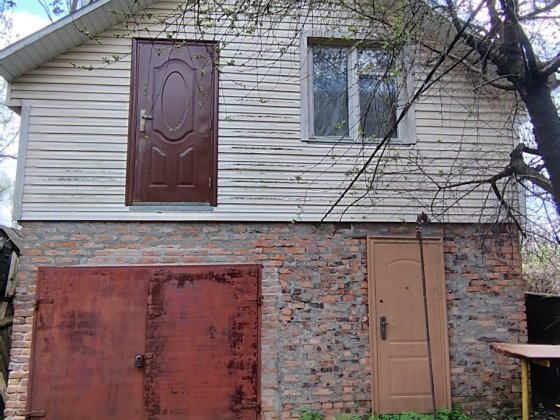 Часть дома на ул. Крапивницкого, р-н нефтебазы Чернигов