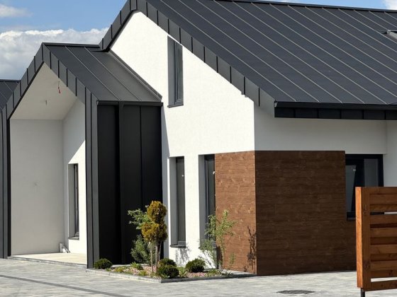 Продам окремий котедж в Обарів Рівне