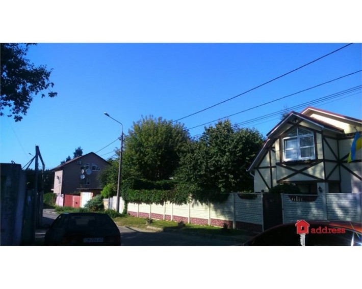 Продам полдома  (Сырец,ул.Бугорная) - фото 1