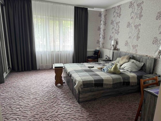 Продам частину будинку по вул. Глибока Ровно