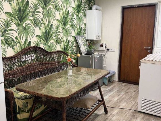 Дом с ремонтом  Мирный 12 Квартал Правый берег Днепр