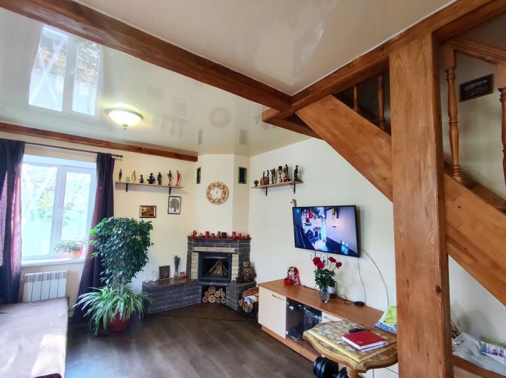 Продам будинок ж/м Мирний з альтанкою, гаражем та інше. - фото 1