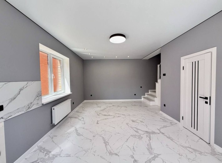 Доступний таунхаус в гарній локації - фото 1