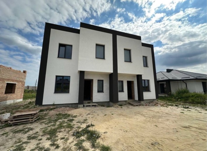 Котедж за 3 поліклінікою, найближчий до міста, по супер ціні! - фото 1