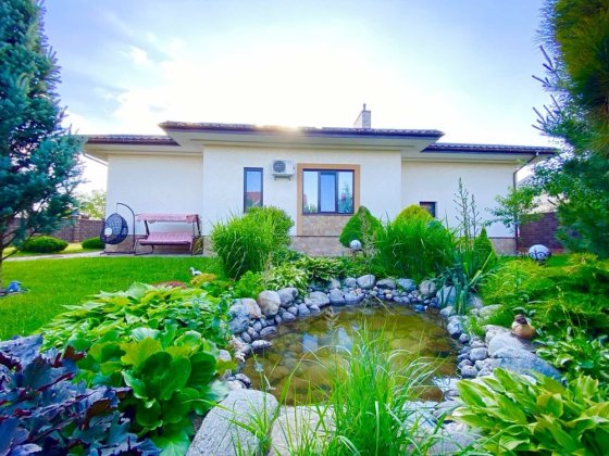 Будинок на Газовику в найпрестижнішому районі. 10 соток. В НАЯВНОСТІ! Ровно