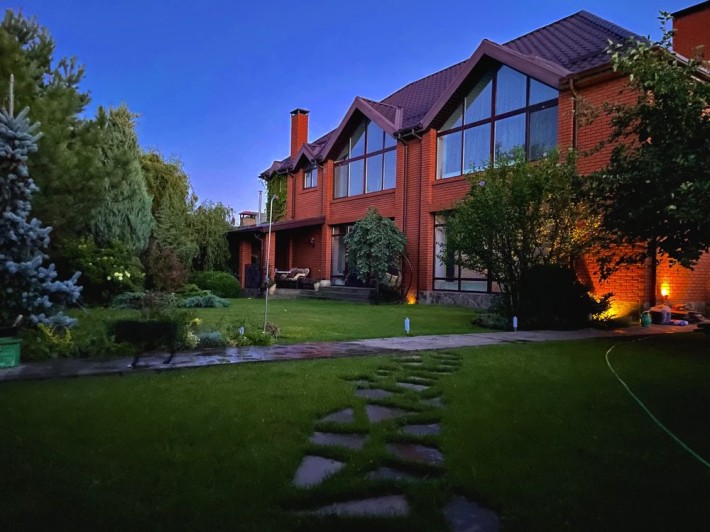 Продам Дом левый берег - фото 1