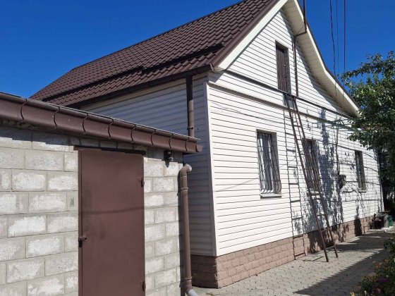 Продам будинок в (Новокодацькому районі)