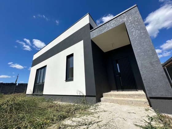 Продам будинок в сучасному стилі 7 соток Винница