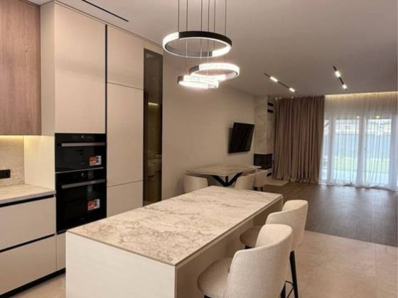 Продаж таунхаусу в котеджному містечку New Village Ужгород