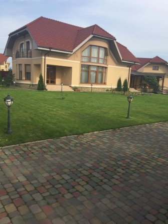 Продаж неймовірного будинку з басейном! - фото 1