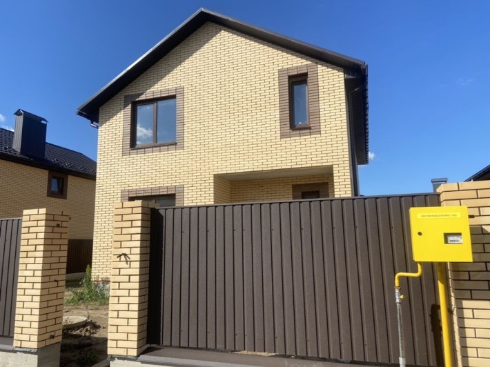 Будинок 130 м.кв з чистовими та кумунікаціями - фото 1