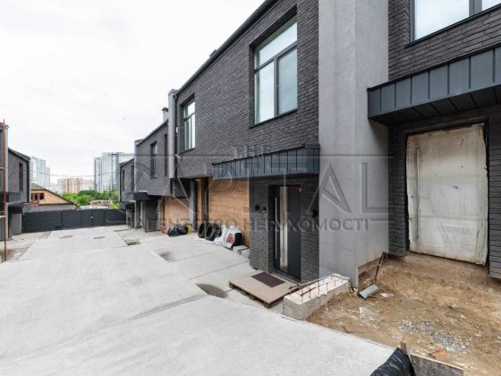 Продаж таунхаусу, Голосіївський р-н, Деміївка Київ