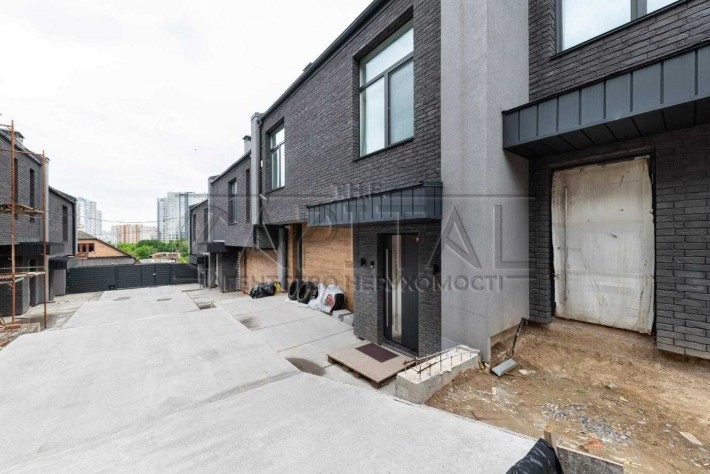 Продаж таунхаусу, Голосіївський р-н, Деміївка - фото 1