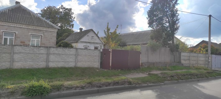 Продам будинок +4 сот. землі вул. Велика Діївська! - фото 1