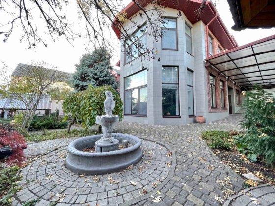 Купите дом в районе пр. Гагарина Правый берег Нео Плаза Днепр