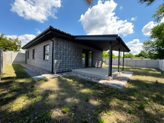 Продам 4к под чистовую отделку! Ломовка (широкая) левый берег 106м2