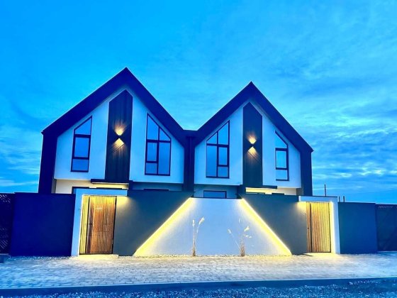 Продаж від власника. Вишуканий будинок в стилі BARNHOUSE.