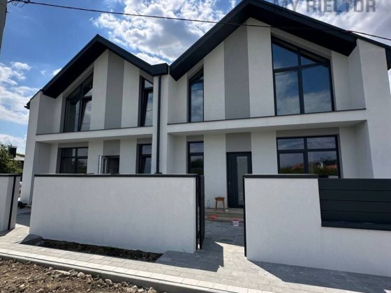Продаж дуплексу мікрорайон Садовий! Ужгород