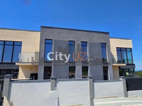 Продається дуплекс на Червениці Ужгород