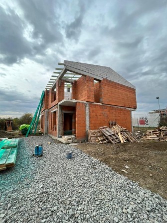 Продаж дуплексів у Ближньому Минаї - фото 1