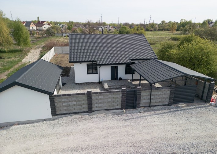 Новий стильний будинок - фото 1