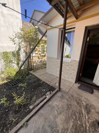 Частина будинку з власним двором - фото 1