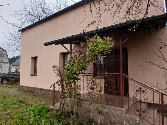 Продаж будинку з ремонтом та меблями Житомир