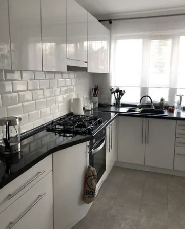 Продаж двоповерхового будинку - фото 1