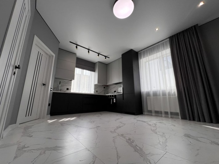 Таунхаус з ремонтом без комісії - фото 1