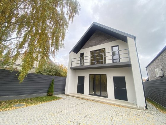 Будинок в Києві біля метро Васильківська| Без комісії Киев