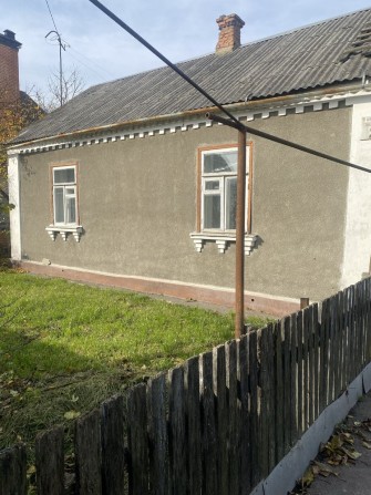 Продам 2 будинка в одному дворі. - фото 1