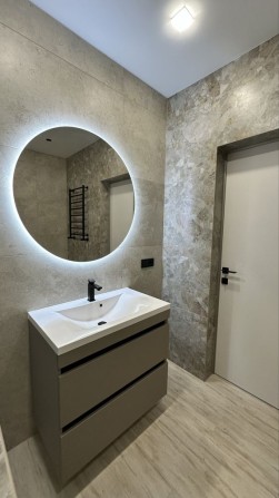 Таунхаус з ремонтом по Весняному провулку - фото 1