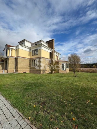 Продаж будинку 720м з виходом до озера в Києві, Чапаївка, Голосієво - фото 1