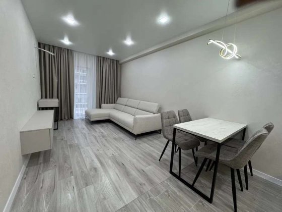 Продаж 1-к квартири вул. Михайла Максимовича 26д