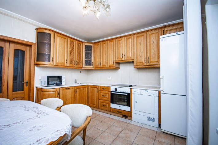 Продається 3-х кімнатна квартира, в Деснянському районі, Троєщина, вул. Лісківська 24 - фото 1