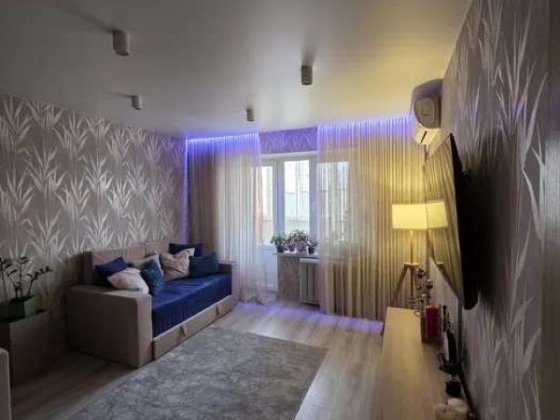 Продаж 1-к квартири вул. Олександра Махова 1